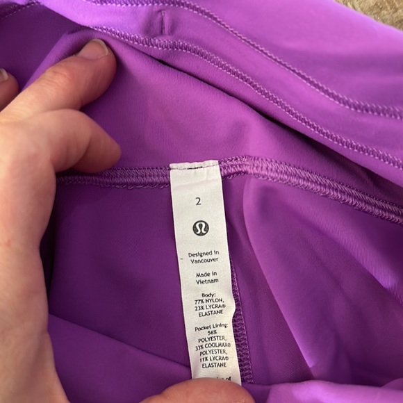 Lululemon leggings - Picture 3 of 4